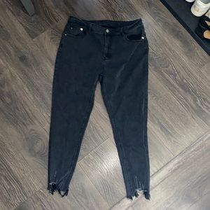 Black Skinny Jeans with ripped ankles